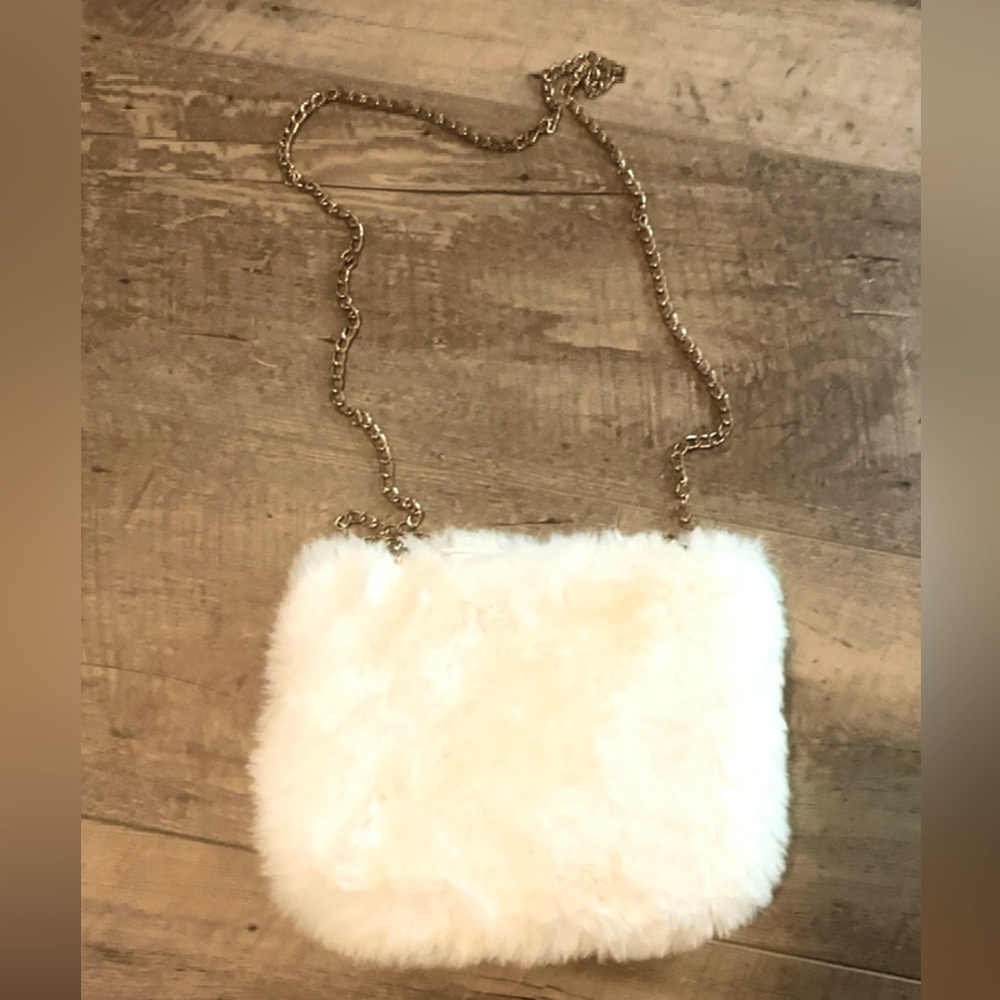 NWOT White (faux) Fur Purse w Gold Crossbody strap